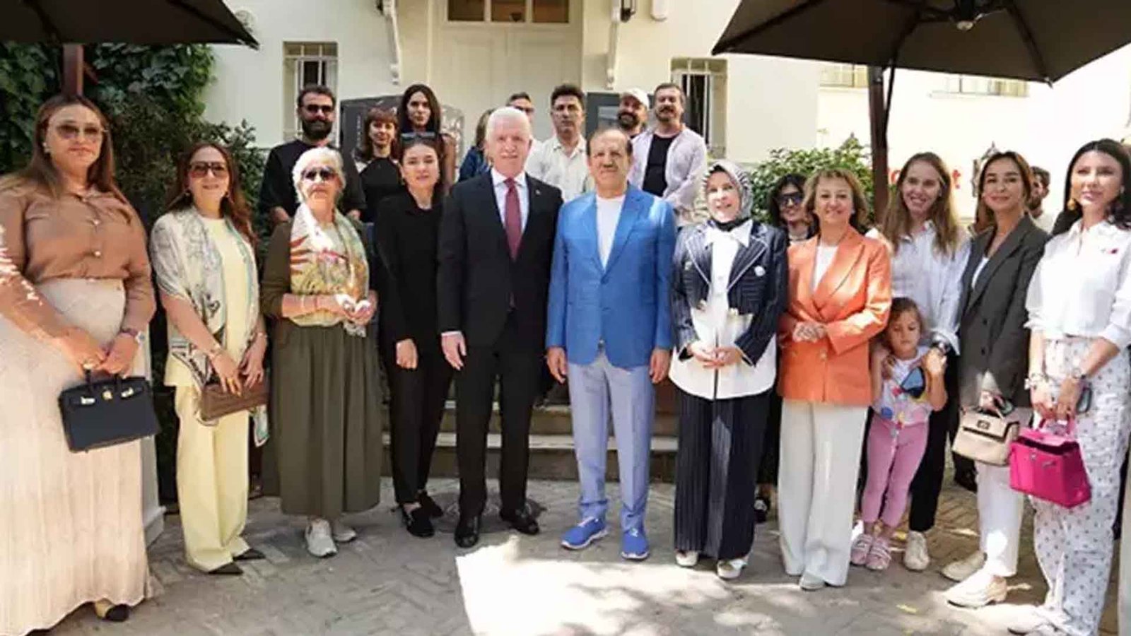 Gündelik mucizeler sergisi sıradanın büyüsü ve filistin Çığlığı (2)