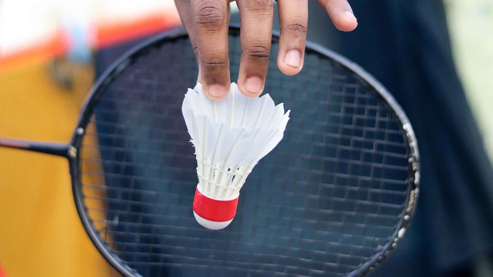 İsviçre'nin badminton robotu İnsanlarla rally yapabilen İlk dört ayaklı sistem