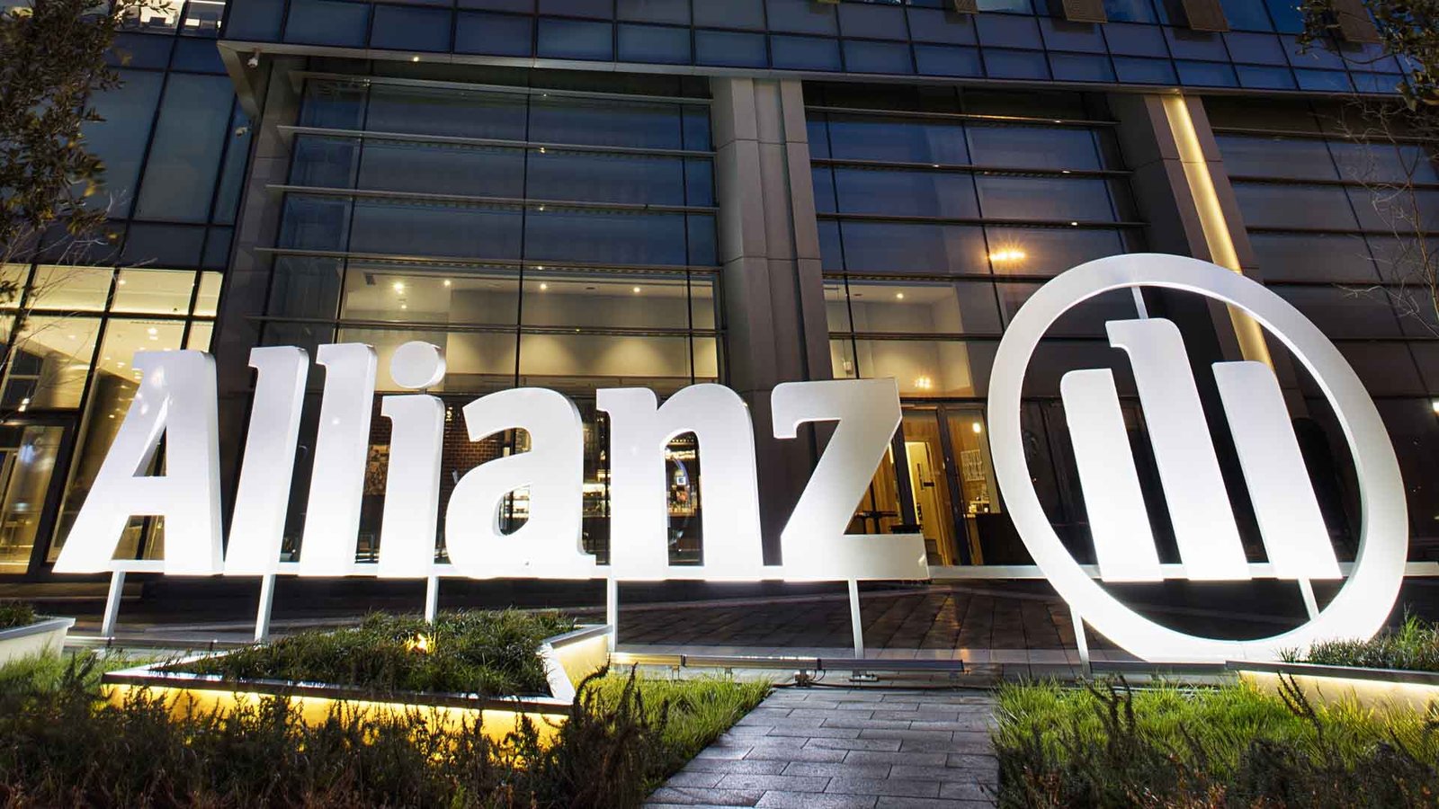 Ödül rekoru kıran allianz türkiye yaratıcılık ve sosyal etkide sektör liderliği